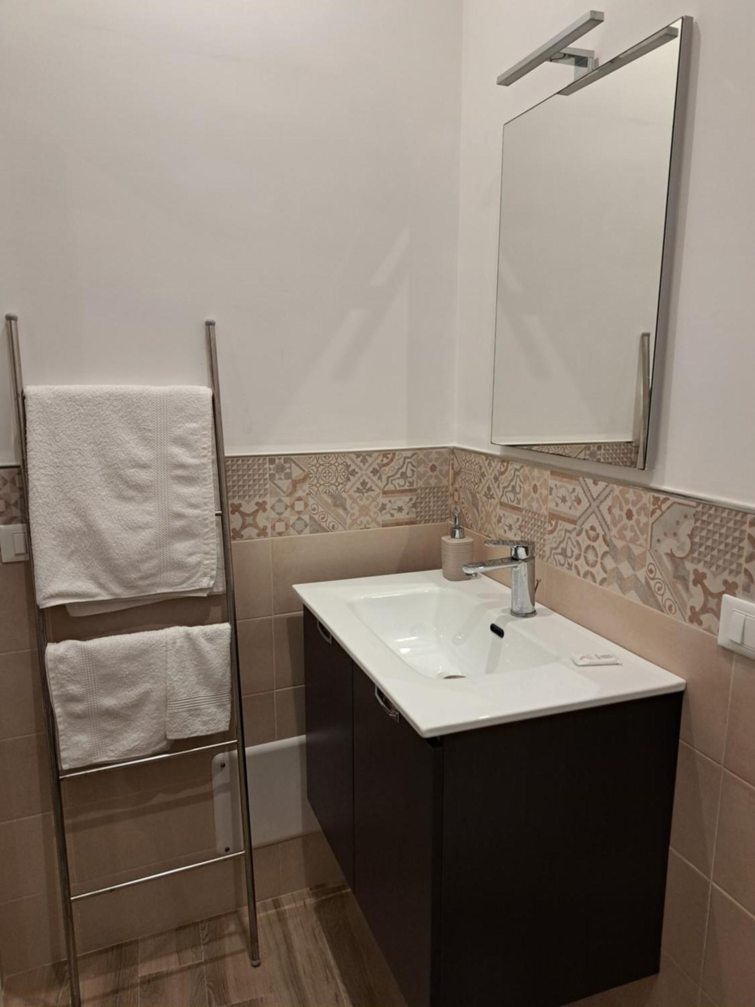 Immacolatella Guest House Palermo Ngoại thất bức ảnh